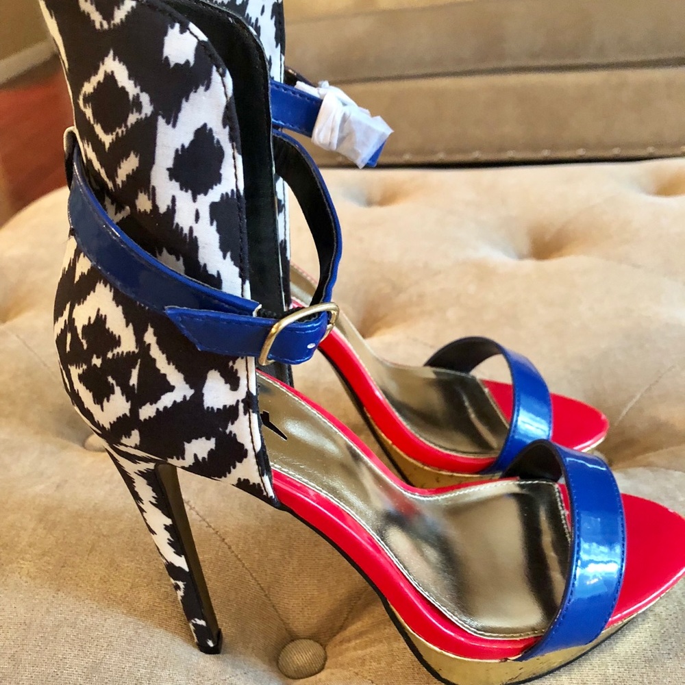 Ladies shoes